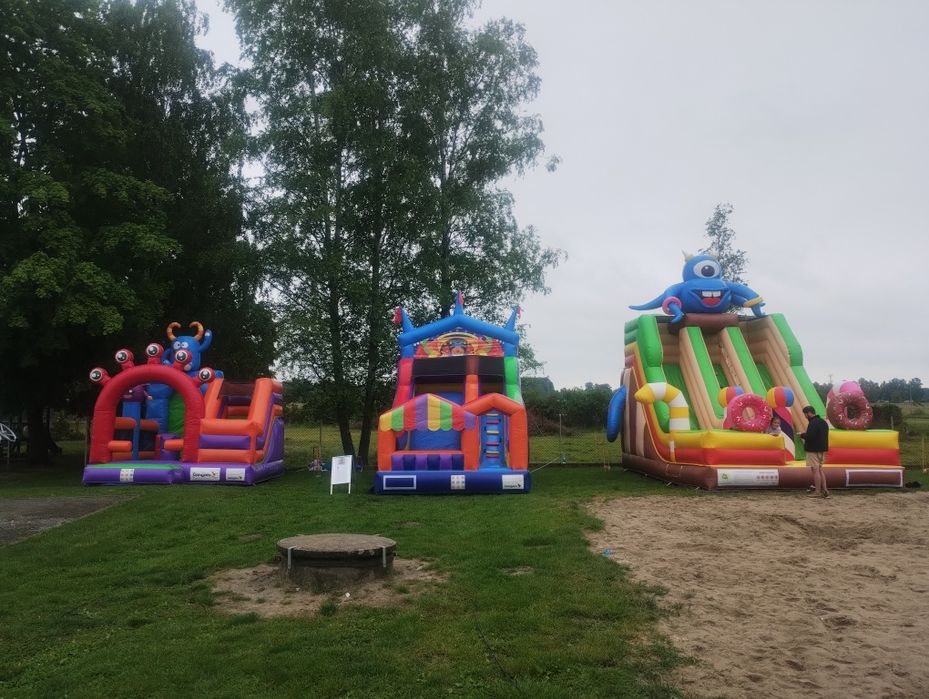 Wynajem zjeżdżalni dmuchańców