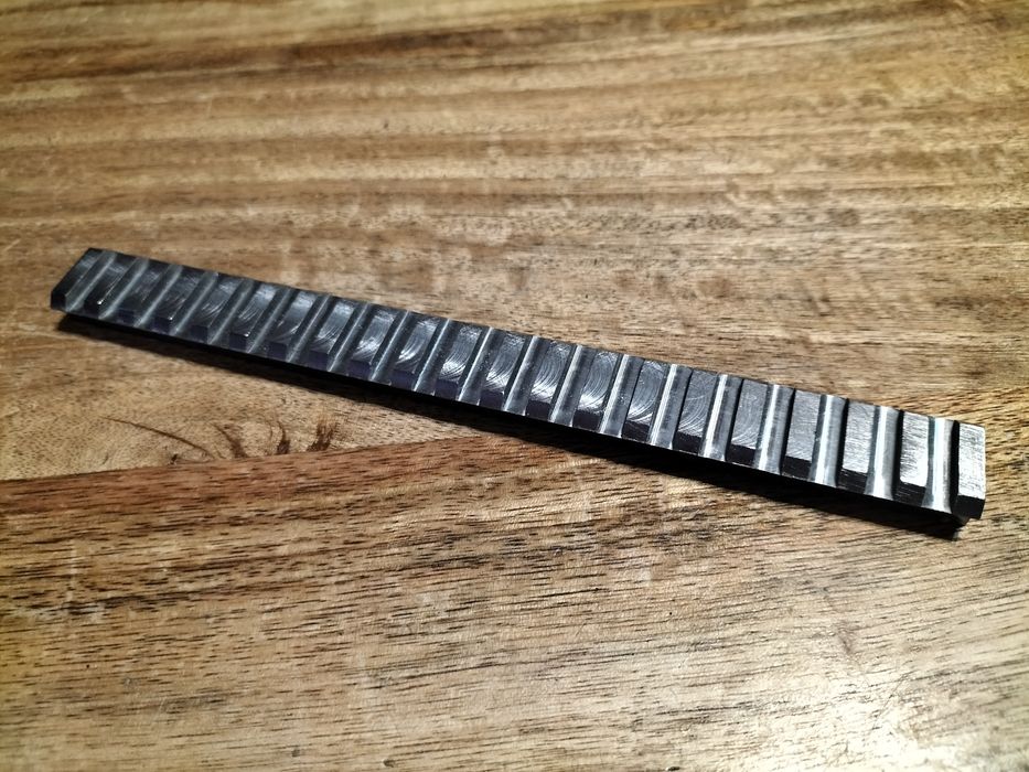 szyna picatinny/ weavera surowa stalowa