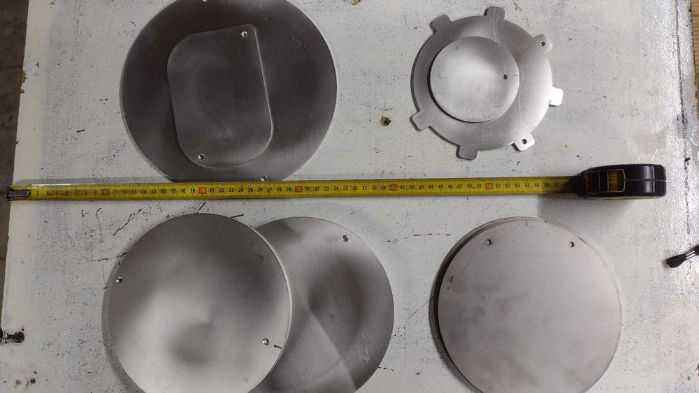 Cel, gongi wiatrówkowy do zawieszenia