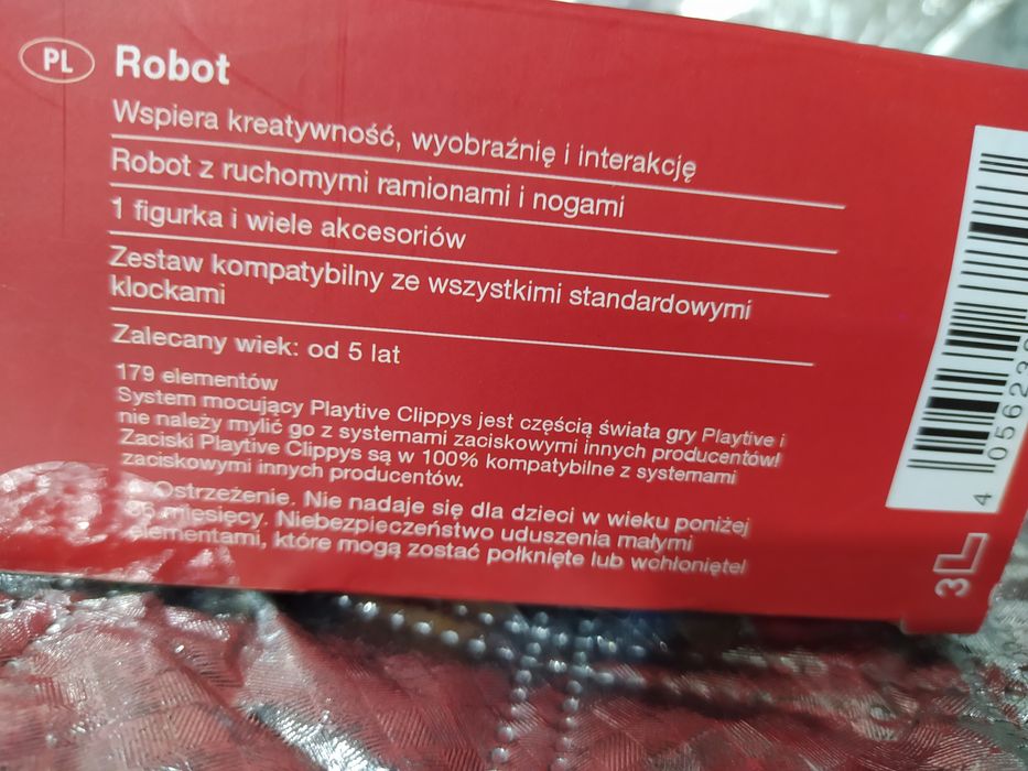 Nowy zestaw klocków - robot plus gratis pojazd Hot Whells
