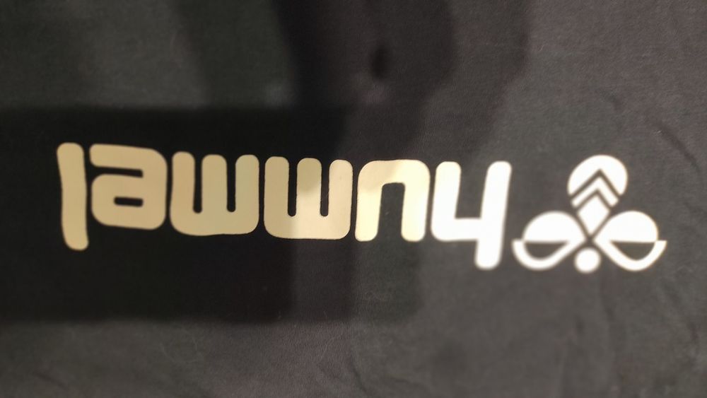 Hummel - granatowa koszulka firmy S