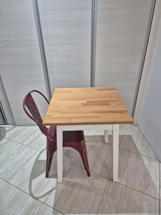 Mesa Pinntorp - Ikea