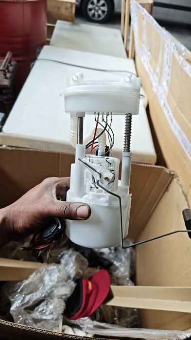 Vendo bomba de gasolina Punto 94