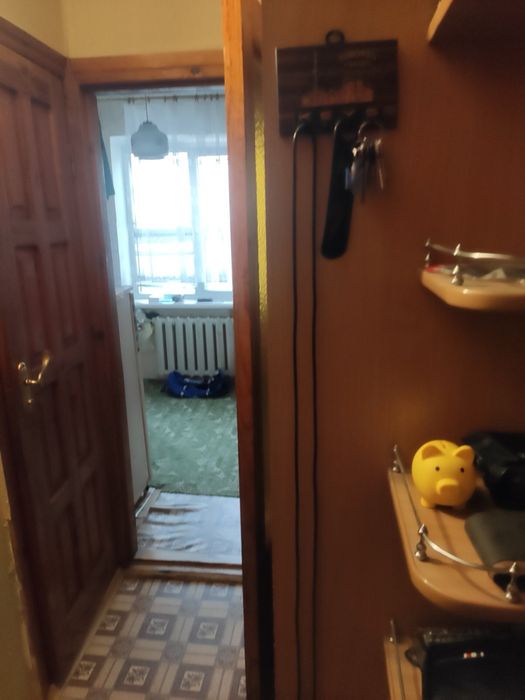 Продається однокімнатна квартира ,р-н Порт