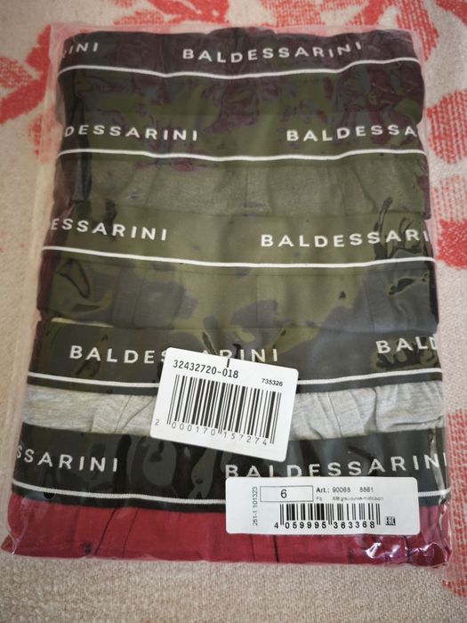 Baldessarini bokserki 5 szt. r.  L nowe