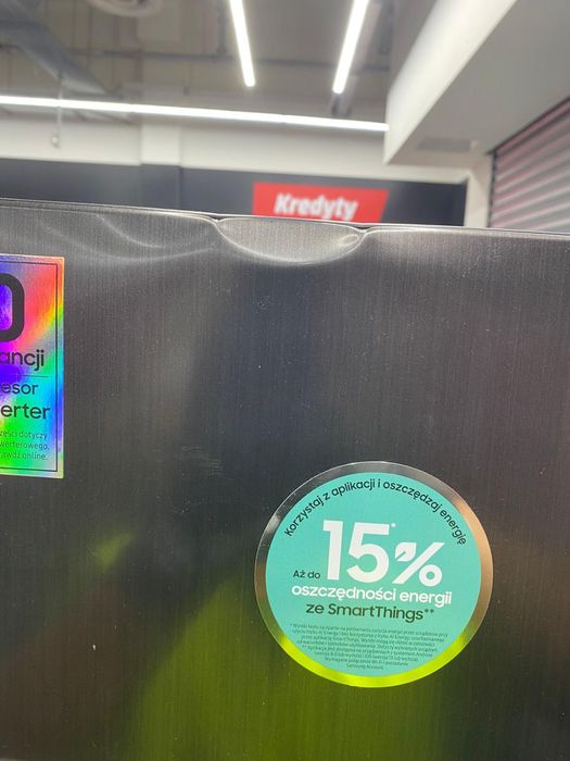 Nowa dwudrzwiowa lodówka Samsung z kostkarką! Okazja