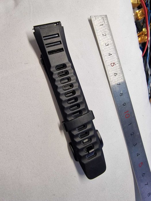 Pasek do zegarka lub smartwatcha używany 22mm