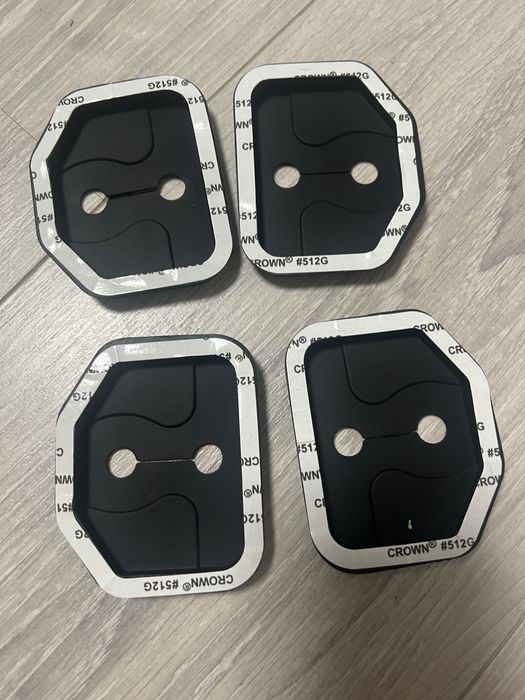 Накладки на дверні замки Volvo XC60