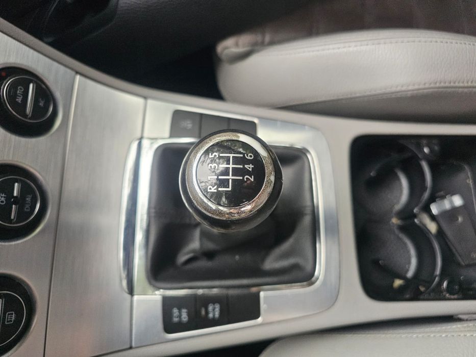 Gałka mieszek zmiany biegów Volkswagen Passat B6 Oryginał