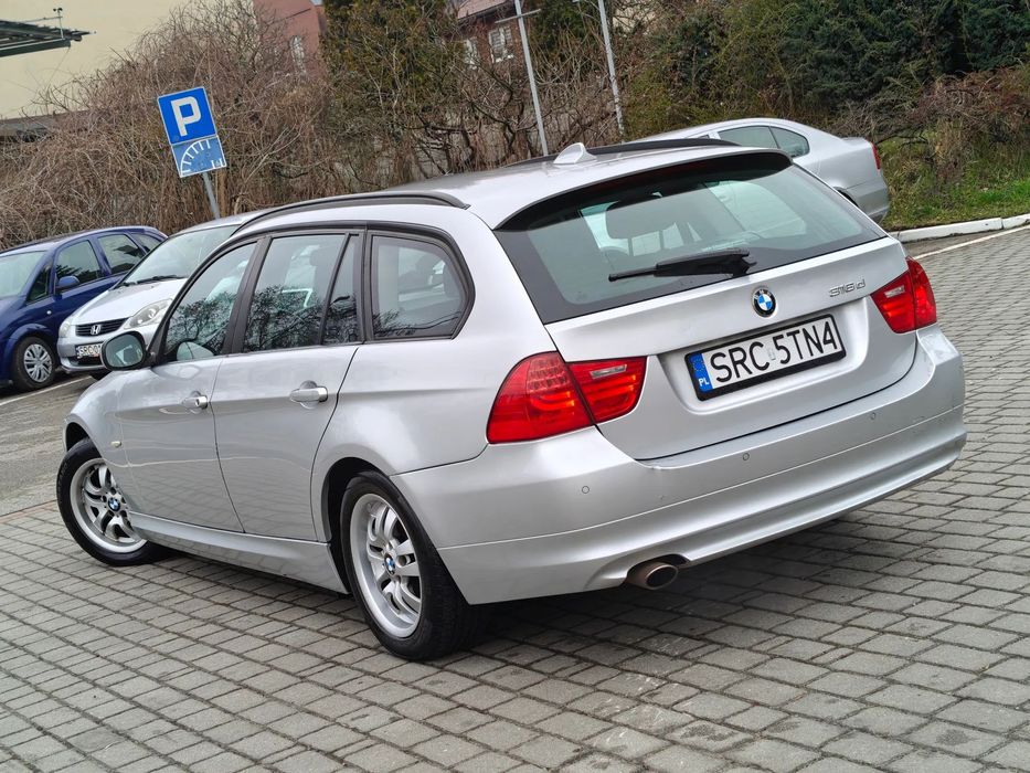 BMW Seria 3 2.0d * 6 Biegów * Nawigacja GPS * LIFT * Kombi * 2012r * Serwisowany