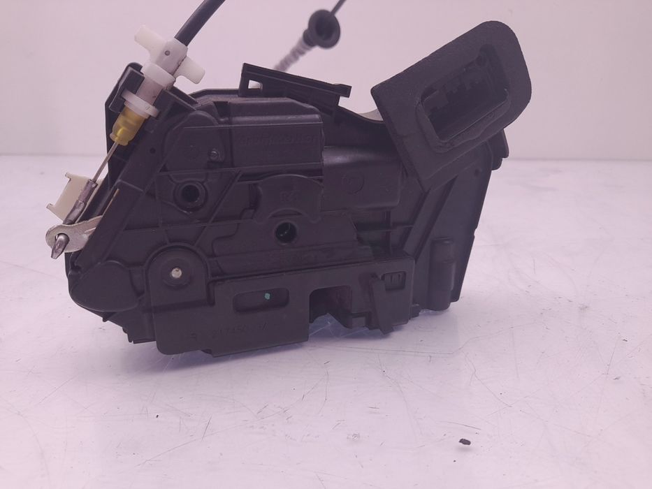 Fechadura / fecho porta frente direito VOLKSWAGEN Polo (6R, 6C)