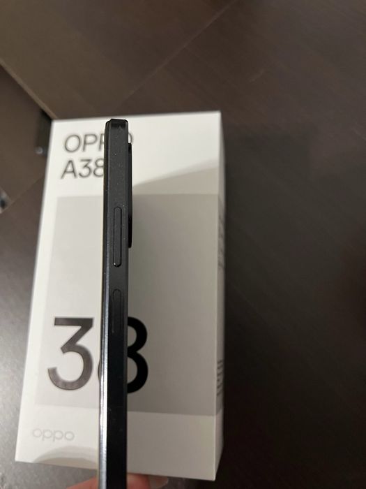 OPPO A38 ще з коробкою