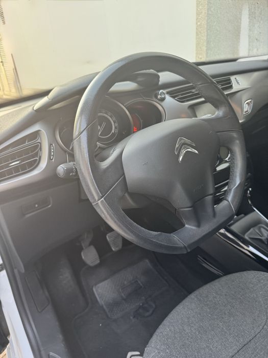 Vendo carro Citroen C3