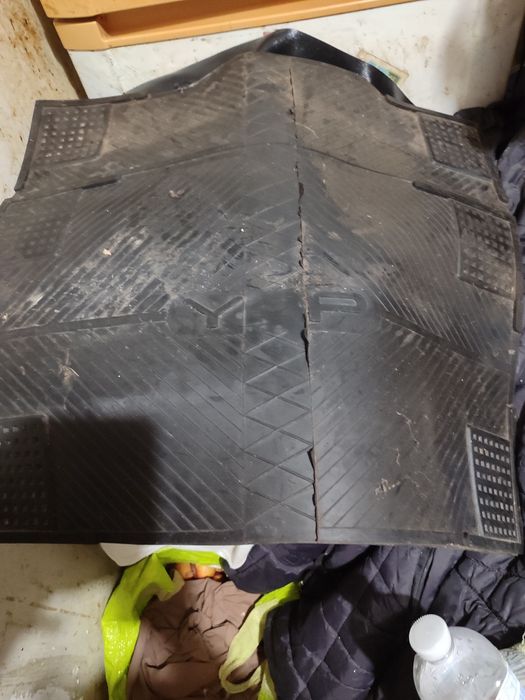 Антивибрационный коврик под стиральную машинку