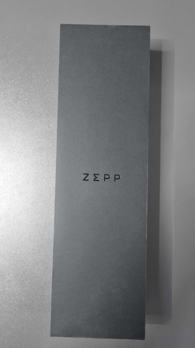 Продам смарт-годинник Amazfit ZEPP E