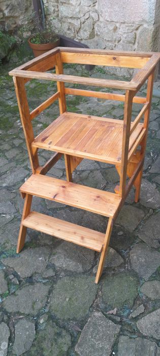 Torre de aprendizagem para crianças