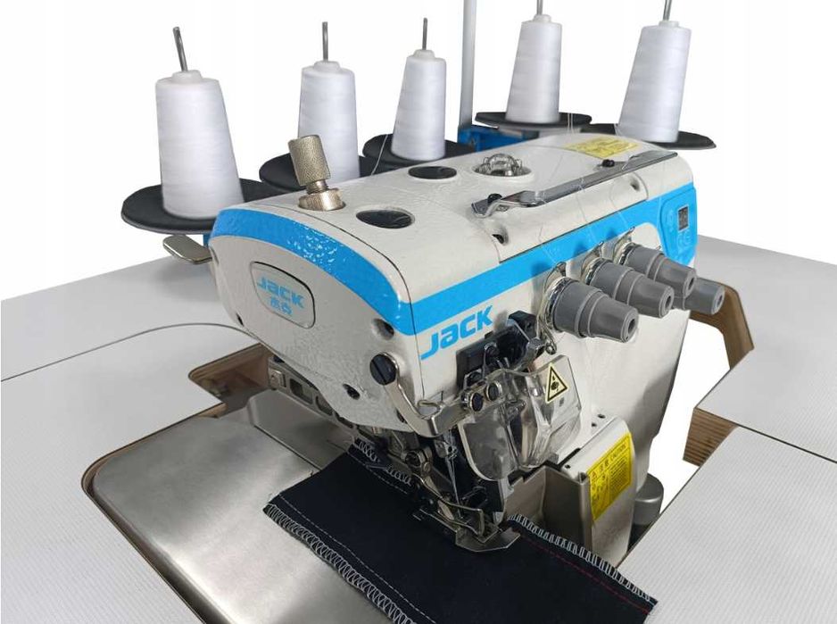 Maszyna do szycia przemysłowa Owerlok JACK E4S-5 - nitek (juki,Siruba)