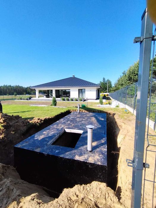 Betonowa piwniczka ogrodowa bunkier ziemianka spiżarka piwnica kanał