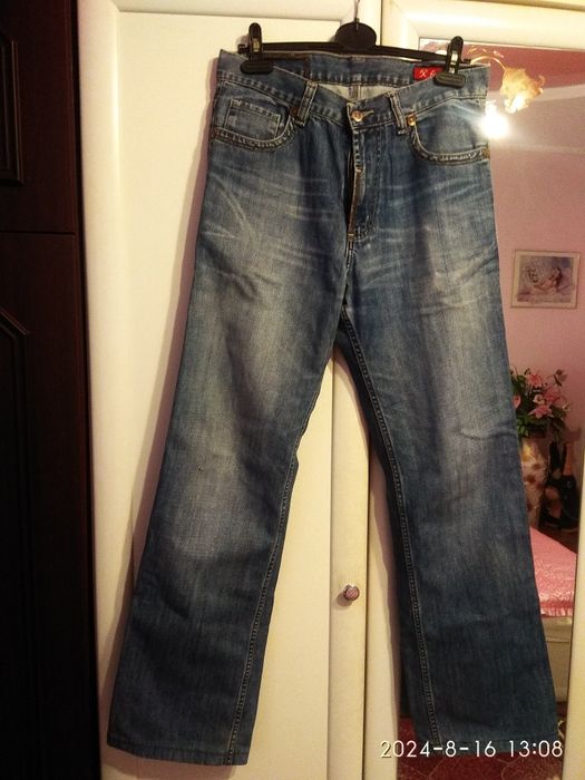 Джинсы мужские  классические