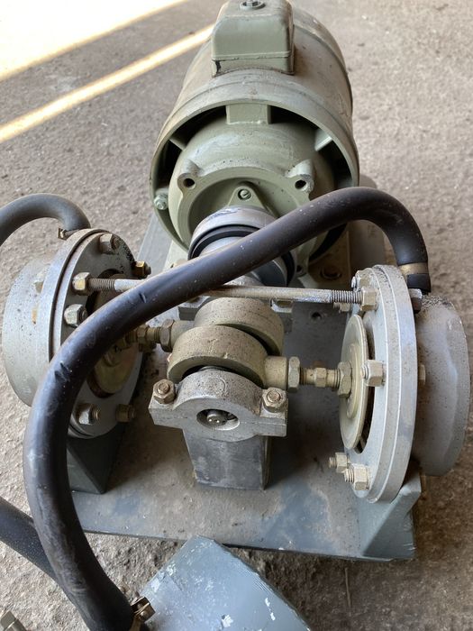 Компресор вакуумний, мембранна помпа