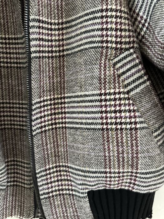 Бомбер на теплой подкладке с мех.воротником Италия