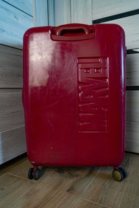 Samsonite marvel iron man walizka czerwona