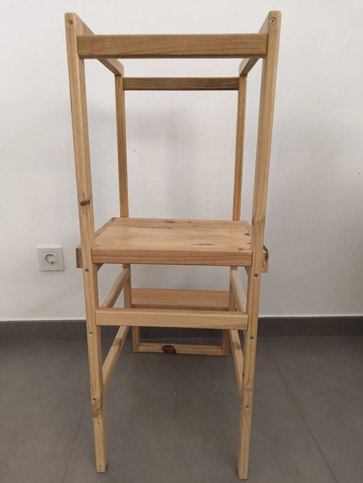 Torre de Aprendizagem / Observação Montessori em Madeira - Perfeitas Condições