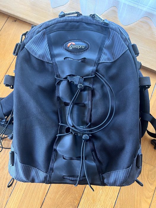 Mochila Lowepro Grande como Nova