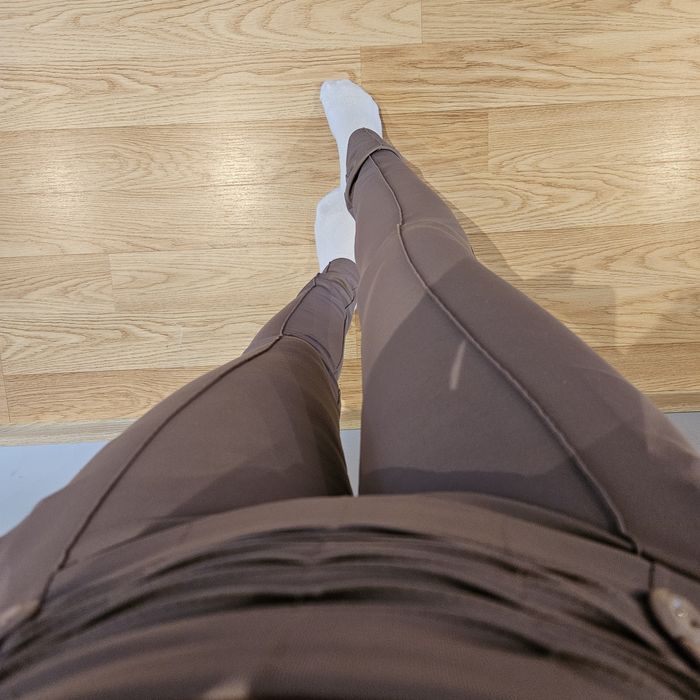 Damskie elastyczny eleganckie legginsy , rozmiar s m
Kolor beżows m