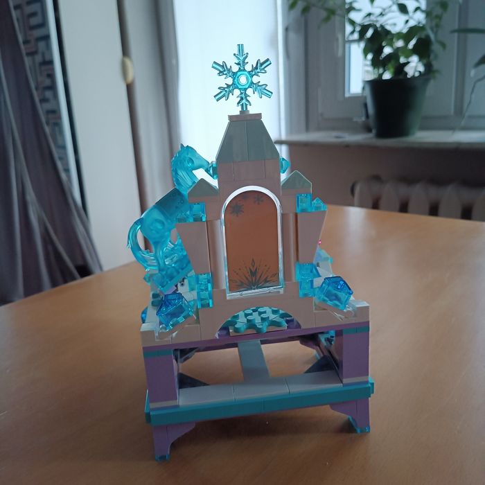 Zestaw LEGO Kraina Lodu szkatułka 41168