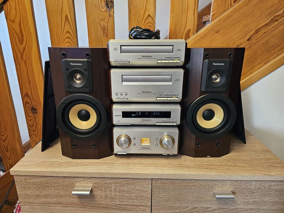 Wieża Technics SE-HD550 pilot kolumny