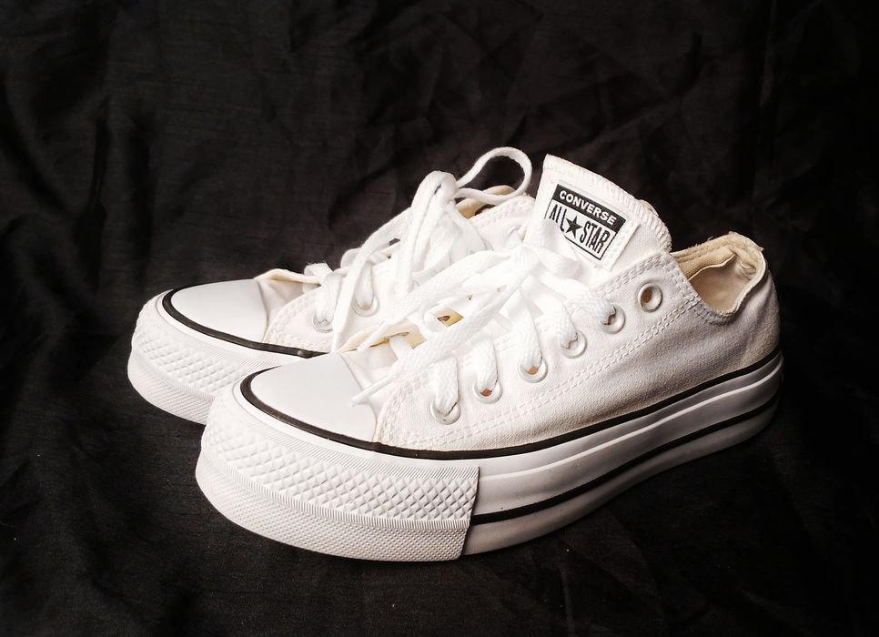 Жіночі кеди на платформі Converse All Star, 37,5
◾Стан ідеальний