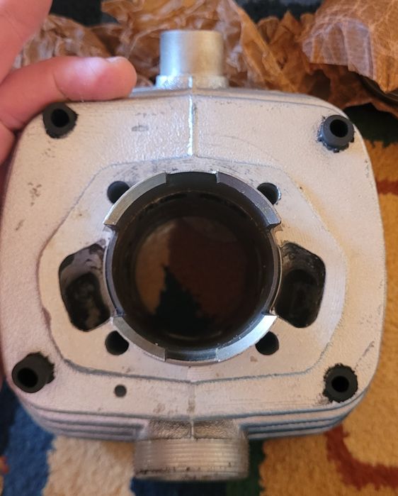 Nowy oryginalny cylinder WSK 125 ZMD PRL