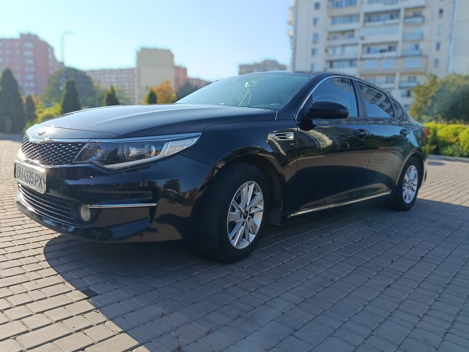 Авто KIA K5 2016 газ