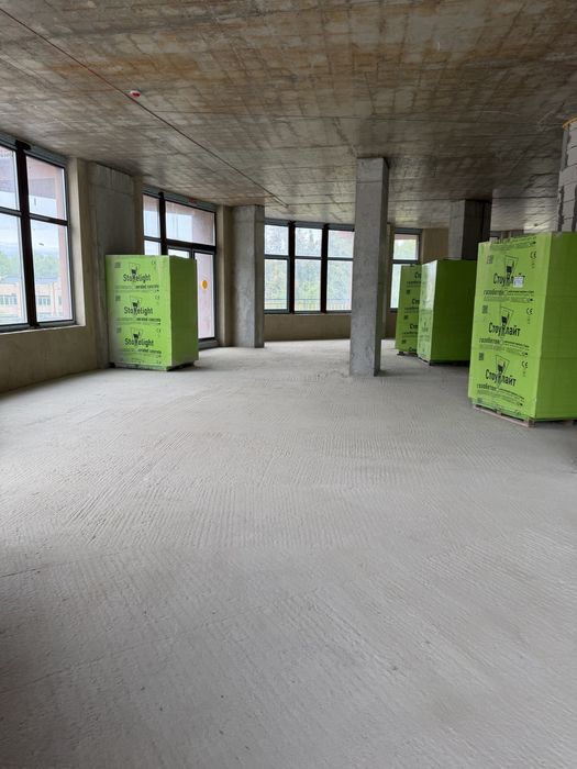 Продам приміщення вільного призначення