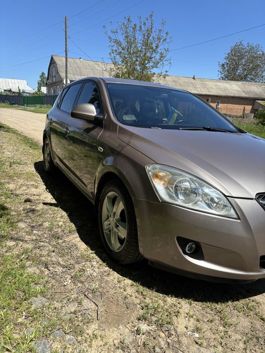 Kia ceed 2007 року