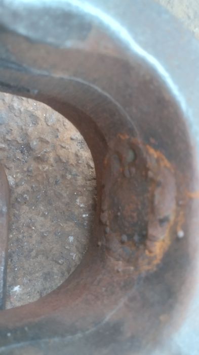 Хрестовина гук кардан