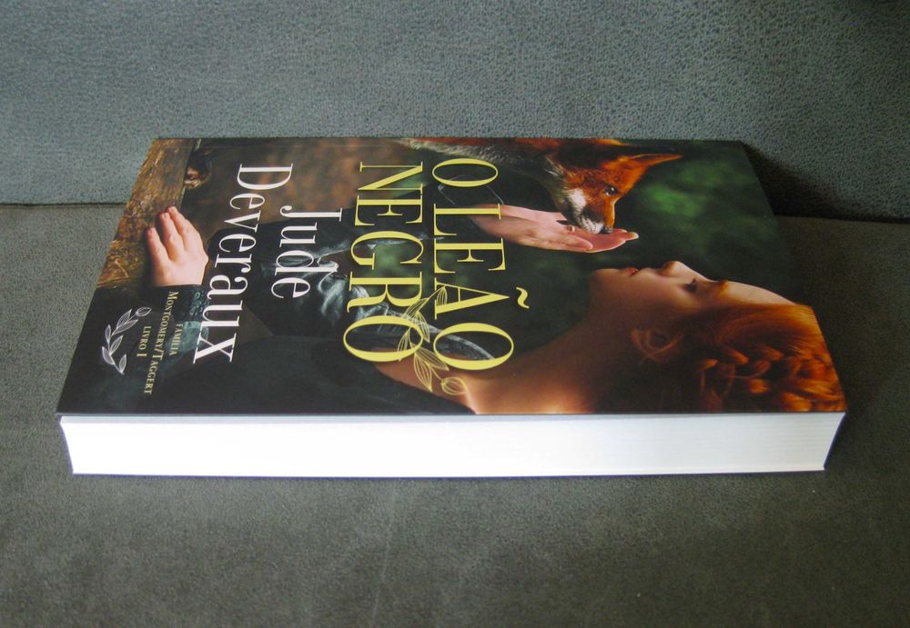 O Leão Negro de Jude Deveraux NOVO