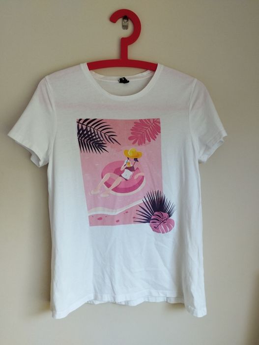 T-shirt biała z obrazkiem