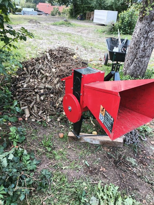 Rębak Remet R 100 do mini traktorka