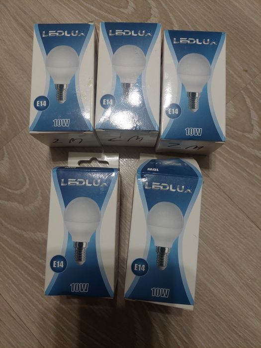 ŻARÓWKI LEDOWE E14 barwa zimna 5szt