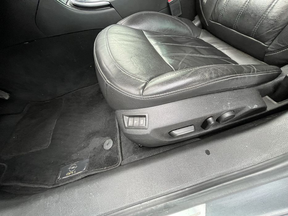 Opel Insígnia 2.8 V6 260CV AWD