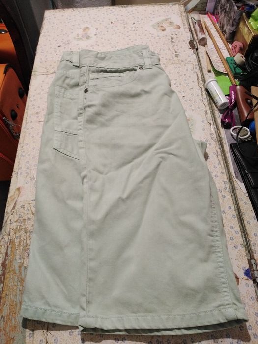 Vendo calça de ganga novas para homem bom estado