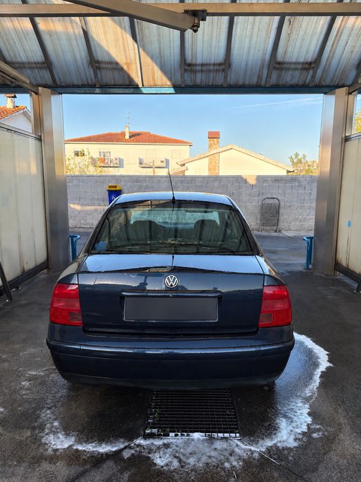 VW Passat 1.9 TDI — photo 2