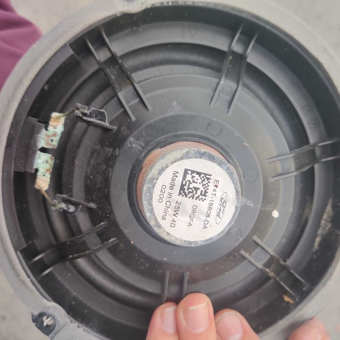 Динамик в левую переднюю дверь Ford Edge 19+