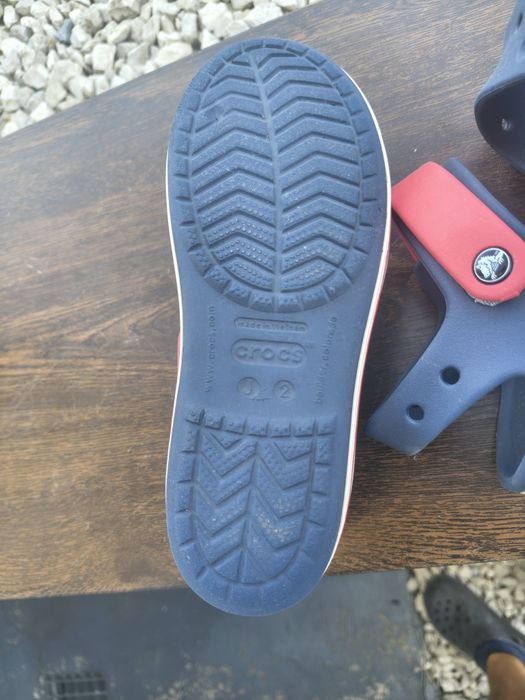 Crocs, Sandały chłopięce