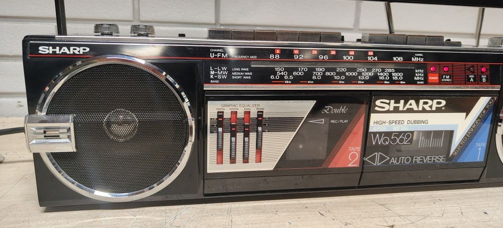 Radiomagnetofon BOOMBOX SHARP WQ-562. Idealny stan
