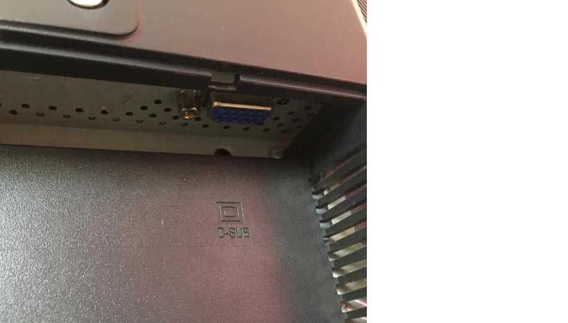 Монитор Lg  L1751SQ