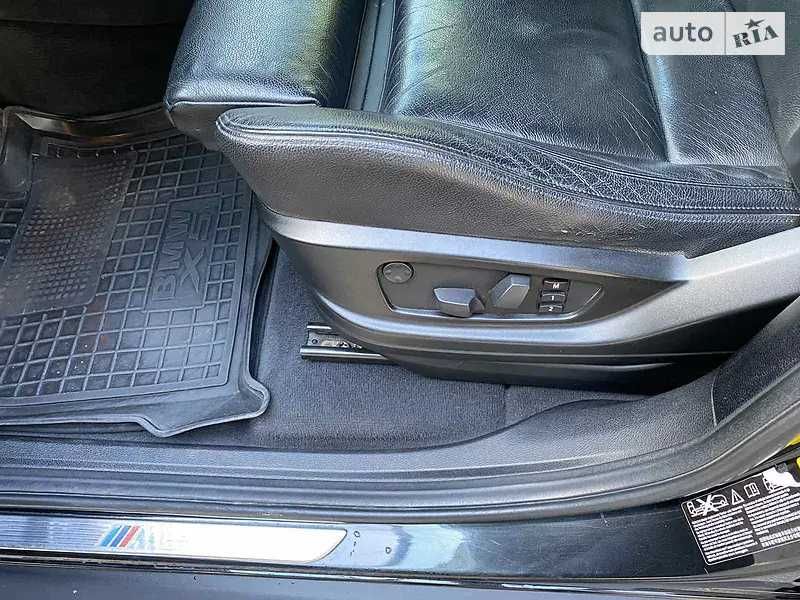 BMW X5 2012
E70 (FL)