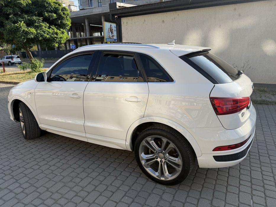 Audi Q3 S-Line рестайлінг